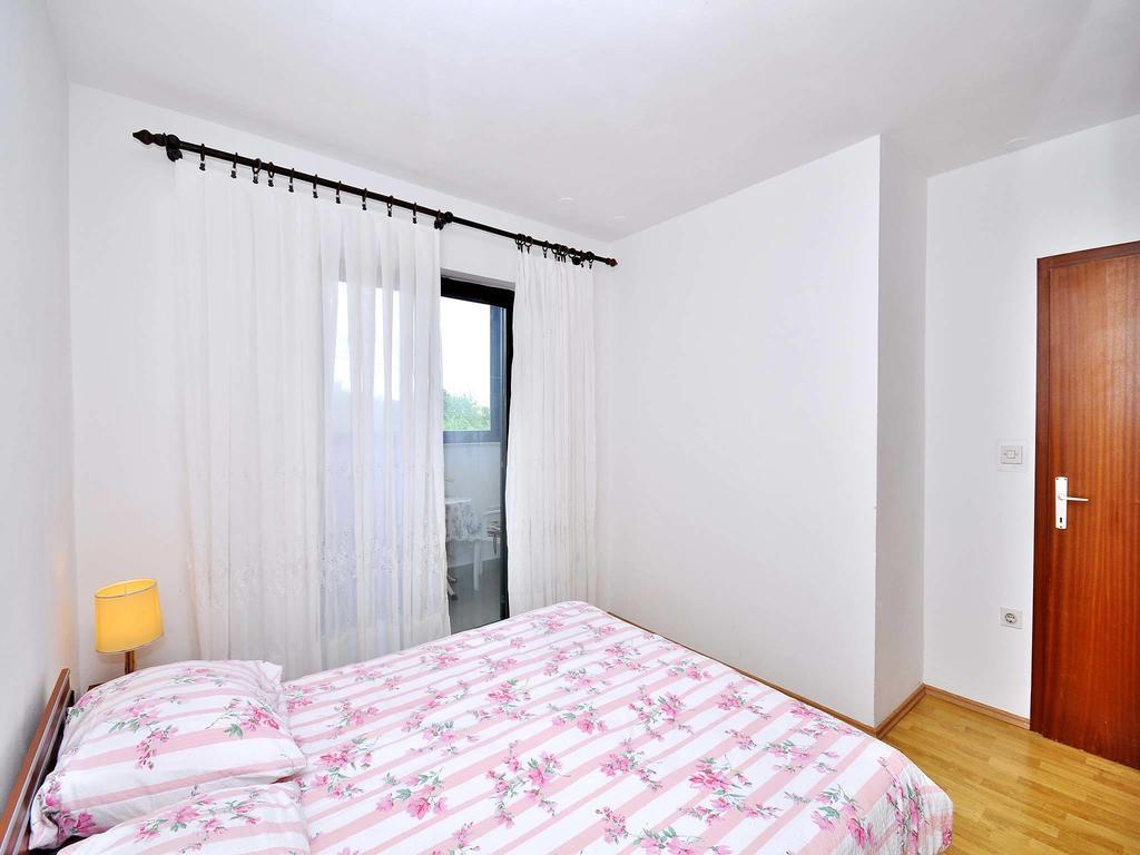 Apartments Mira 645 โปเรช ห้อง รูปภาพ